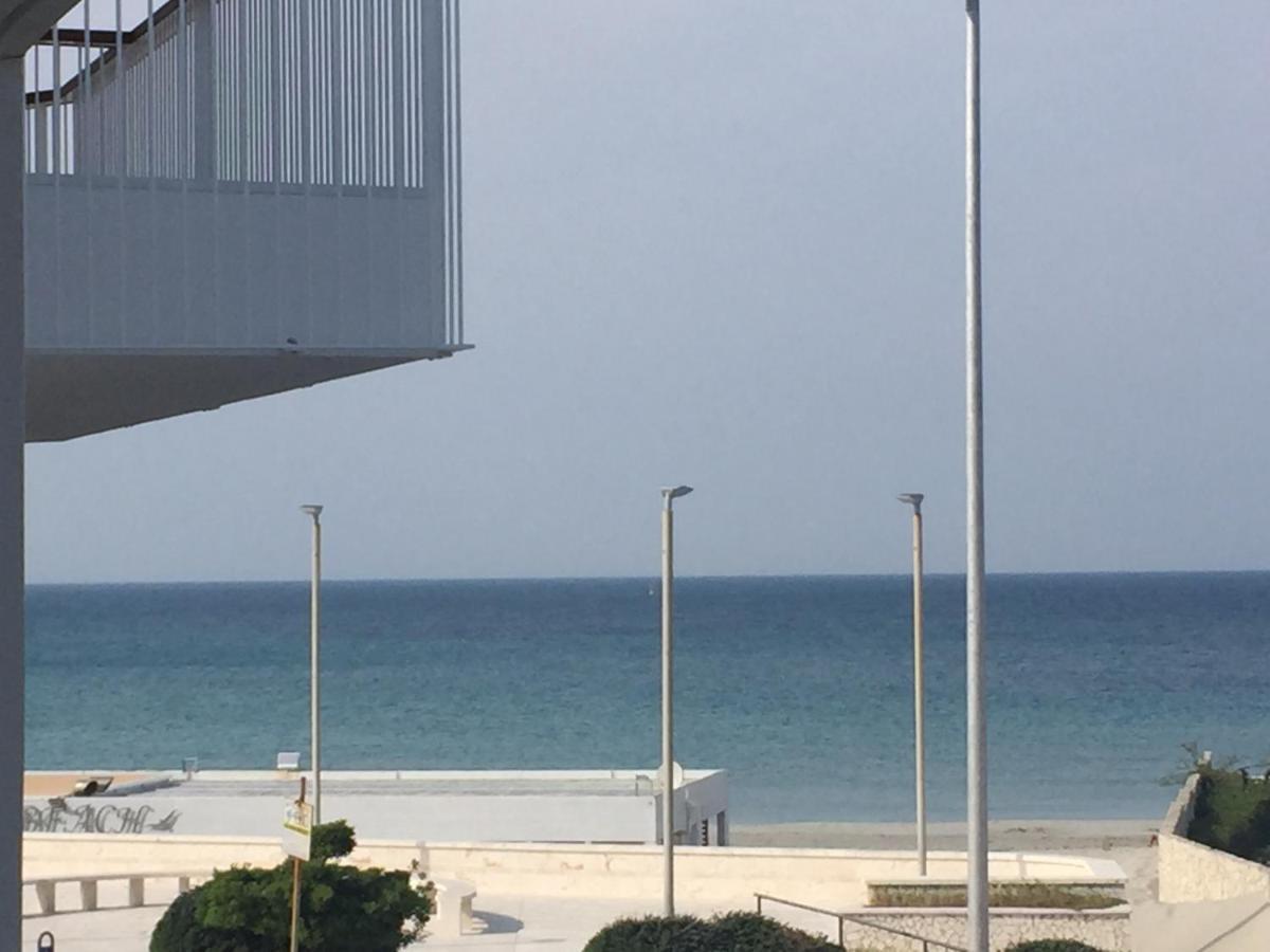 Casa Sul Mare - Wifi Free - Parcheggio Privato Lägenhet San Foca Exteriör bild