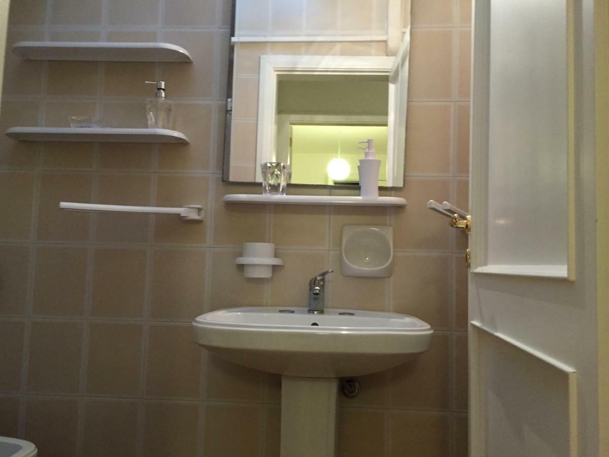 Casa Sul Mare - Wifi Free - Parcheggio Privato Lägenhet San Foca Exteriör bild